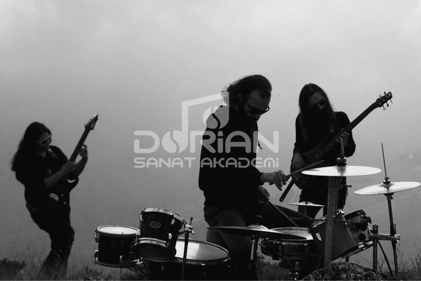 bornova müzik kursu fiyatları